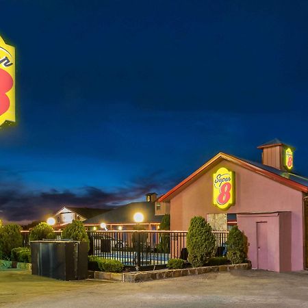 Super 8 By Wyndham Eastland Hotel Exterior foto